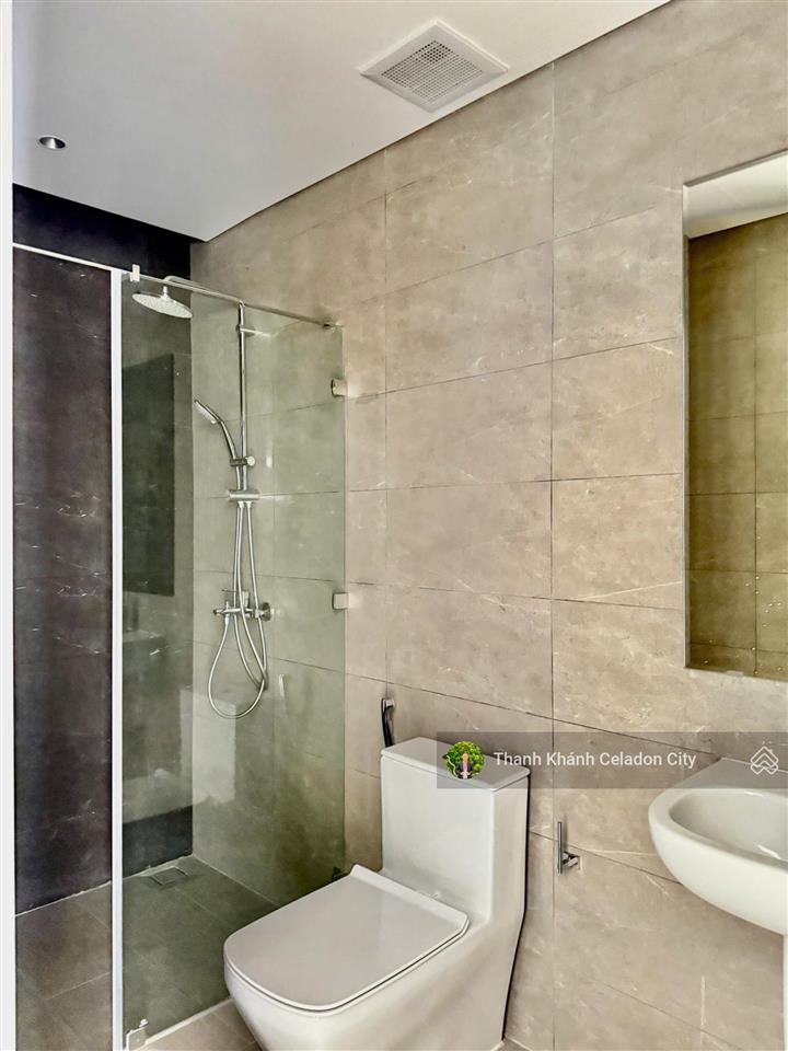Bán gấp diamond centery 3pn3wc, 120,7m2 view công viên, tháp c4, giá bán 11ty trả chậm 36 tháng