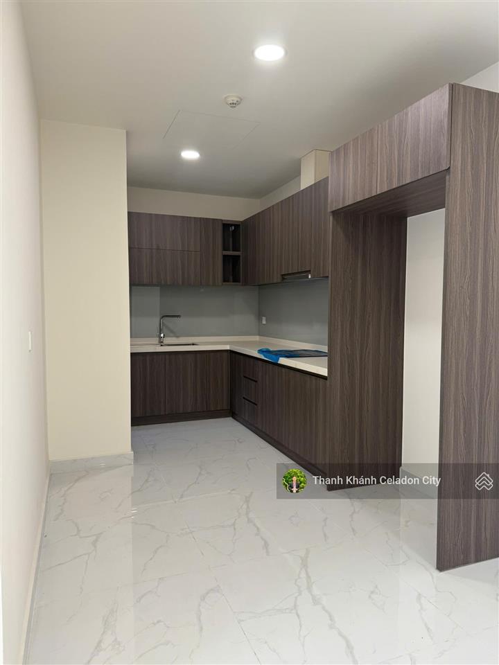 Bán căn hộ diamond centery  celadon city, 2pn, 2wc, dt 96m², thanh toán giãn 36 tháng