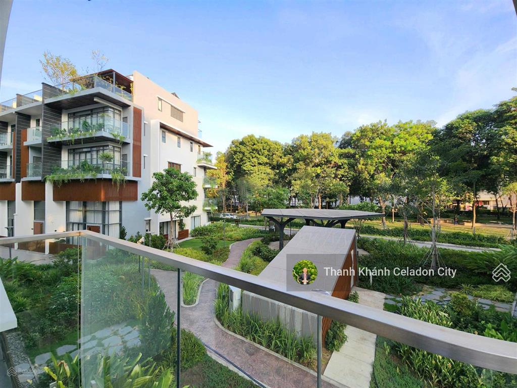 Bán căn góc đẹp nhất the glen 6*19 3 mặt tiền, nhận nhà với 22%, trả chậm 36 tháng, hướng đông nam