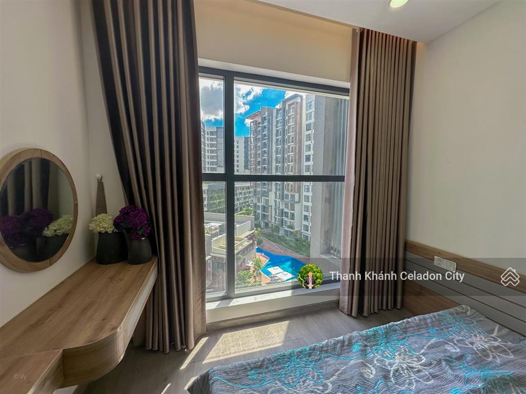 Bán căn 112m2 brilliant giá 9ty full nội thất  2pn, 2wc, view đông bắc, tầng trung, hướng mát mẻ