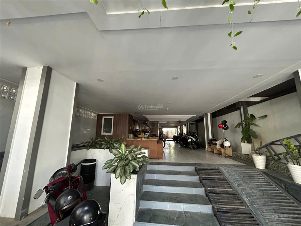 Siêu phẩm tòa căn hộ 6 tầng dòng tiền tốt, vài bước chân ra biển mỹ khê