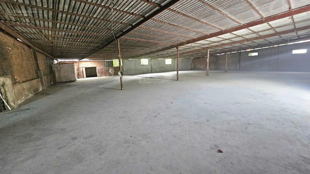 Kho lớn ql50, 15x46, 700m2, điện 3 pha đầy đủ