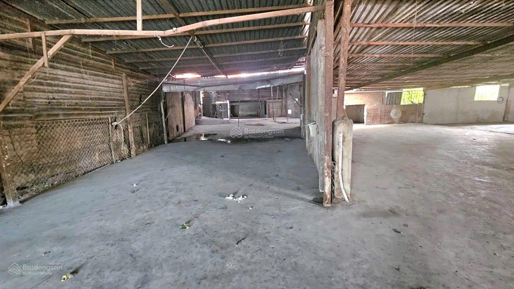 Kho lớn ql50, 15x46, 700m2, điện 3 pha đầy đủ