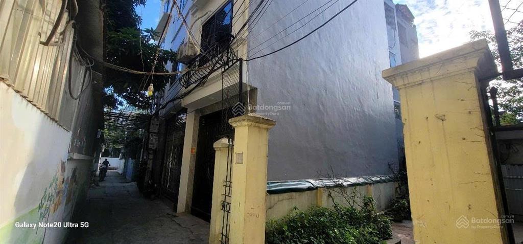 Nhà mới  thoáng  gần ô tô  bể bơi  ngõ rộng  diện tích 33 mét vuông , 5 tầng tại hà đông