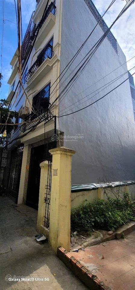 Nhà mới  thoáng  gần ô tô  bể bơi  ngõ rộng  diện tích 33 mét vuông , 5 tầng tại hà đông