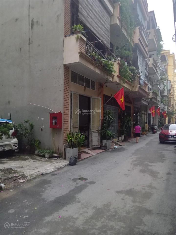 Phân lô cán bộ ô tô tránh, kinh doanh. vị trí đẹp 2 mặt ngõ thoáng, tiện ích bạt ngàn