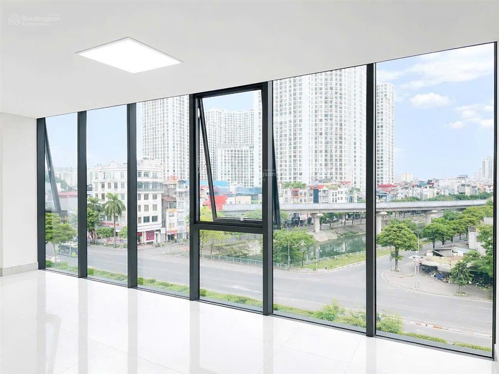 Cắt lỗ cực sâu. chính chủ cho thuê sàn 145m2 tại mặt phố hai bà trưng giá cắt lỗ chỉ 29tr