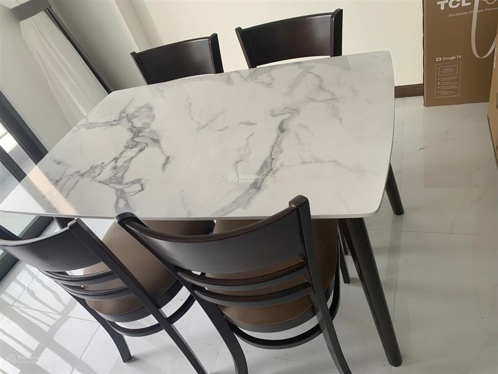 Chính chủ cho thuê căn hộ 2pn diamond boulevard giá 4tr8