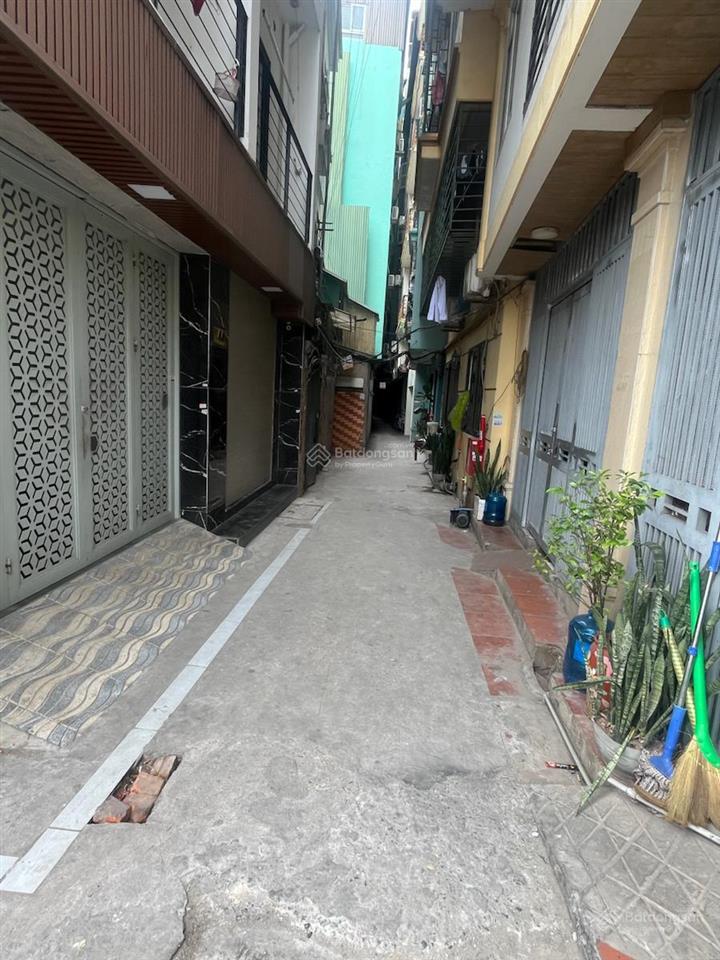 Nhà 7 tầng tại chùa láng, đống đa. 124m2  mt 7m. thuê 90tr/tháng. giá 31 tỷ.  0793 198 ***