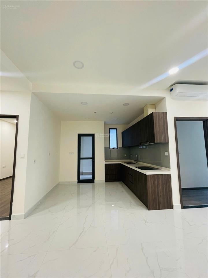 Bán nhanh 3pn 121m2 view biển centery giá 10,5ty bao hết