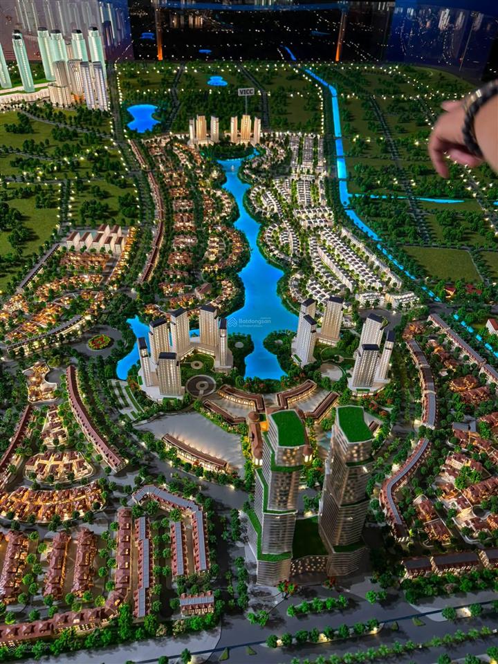 Đường thông giá lại tăng cao. mn ạ. đg 21m giá hơn 7 tỷ