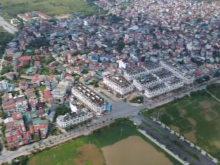 Đất liền kề mặt đường trịnh văn bô kéo dài đây. giá rẻ trong khu
