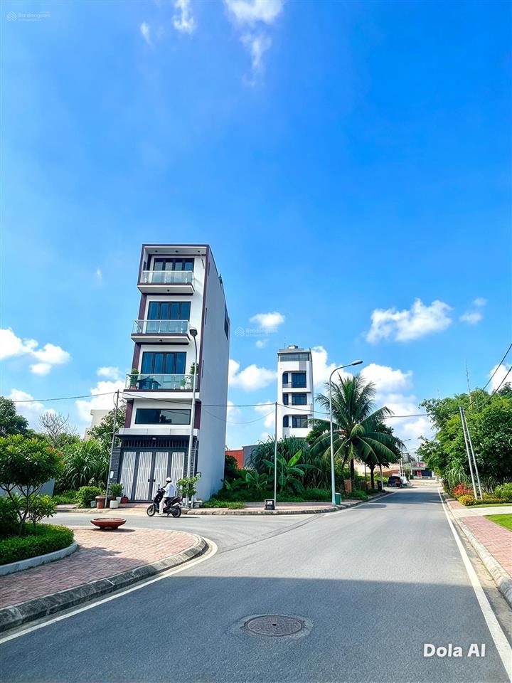 Chủ căn lố giá loanh quanh 90tr có thương lượng mặt tiền hơn 8m