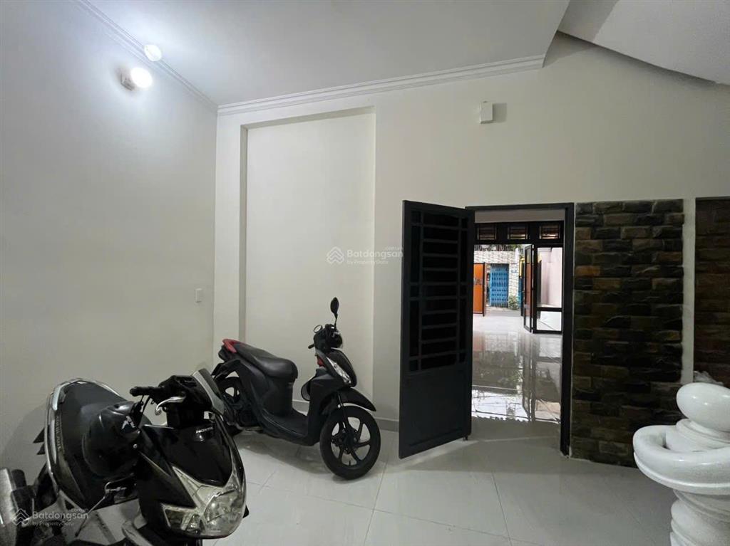 Hẻm thông khu trần quang diệu, trần huy liệu, dt 123.3m², 12 phòng khai thác tốt, 14.75 tỷ