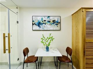 Hẻm xe hơi 8m quận 1, 11 phòng full khách, giá bán bằng giá đất, 28 tỷ