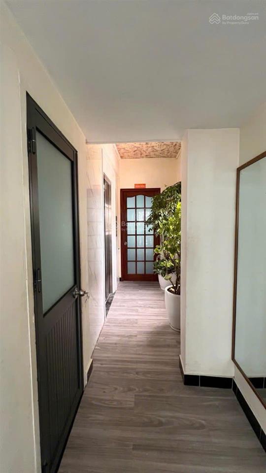Hẻm 5m thông cửa ngõ sân bay p2 tân bình, ngang 5.5m, nhà 3 tầng, giá gấp 11.9 tỷ