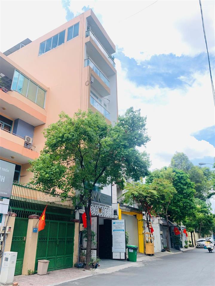 Tòa nhà văn phòng tại hẻm 8m thông phổ quang  gần sân bay tsn. 5x20, 8 tầng + hầm + thang máy.