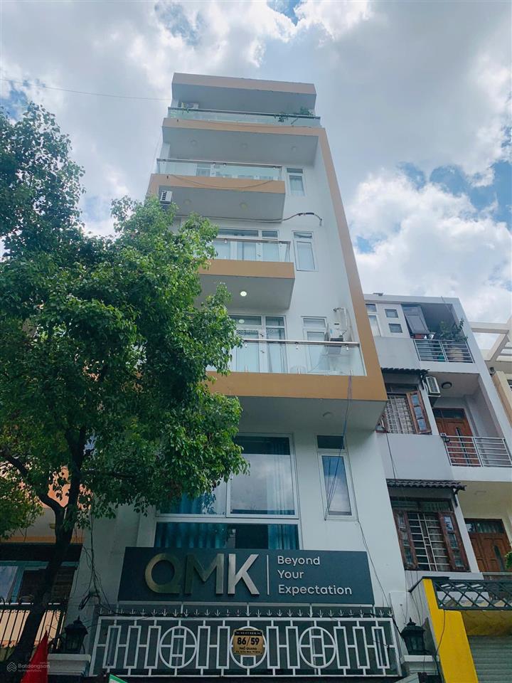 Tòa nhà văn phòng tại hẻm 8m thông phổ quang  gần sân bay tsn. 5x20, 8 tầng + hầm + thang máy.
