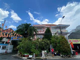 Biệt thự mặt tiền huỳnh lan khanh. khu compound chỉ 10 hộ. căn góc 10x20m, trệt 3 lầu. hãy xem qua!