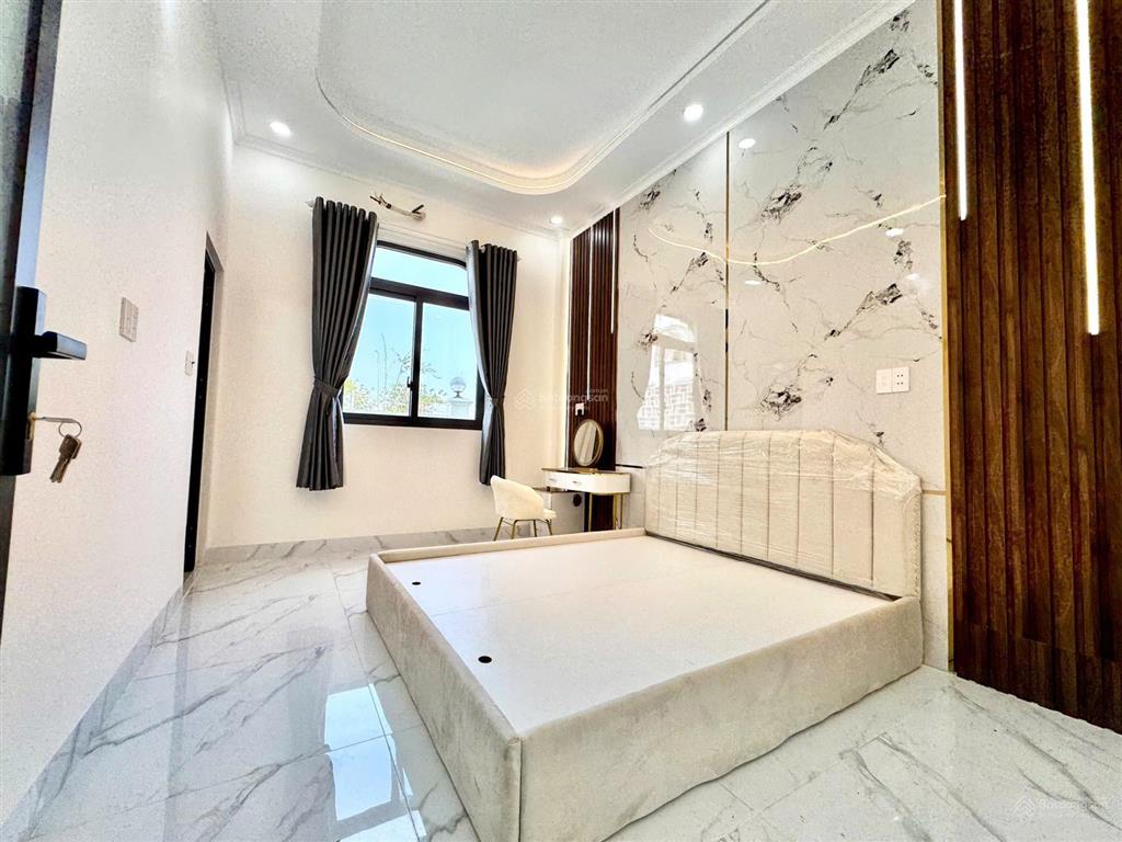 Bán nhà vườn mái nhật đường hủ tíu long thượng, giảm 200 triệu