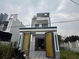 Nhà 1 trệt 1 lầu mặt tiền đường trường học thông ra nhà thờ bình chánh