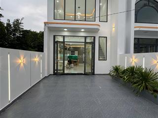 Bán nhà phước lý  gần chợ gò đen  đối diện khu phát hải