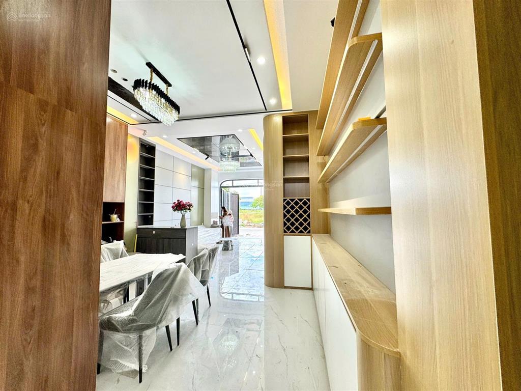 Nhà đẹp mới xây 80m2 tại the sol city đúng 3,8t đã hoàn công