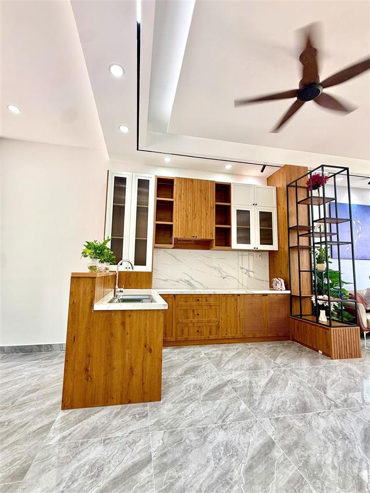 Cặp nhà mới 2 mặt tiền trước sau  kđt the sol city, mái đúc