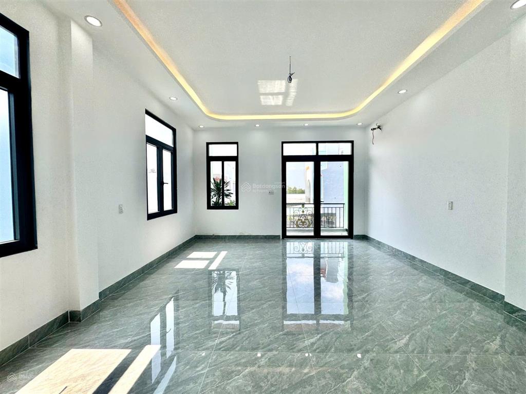 Nhà sân vườn 6x40m ngay chợ long thượng ở như nghỉ dưỡng