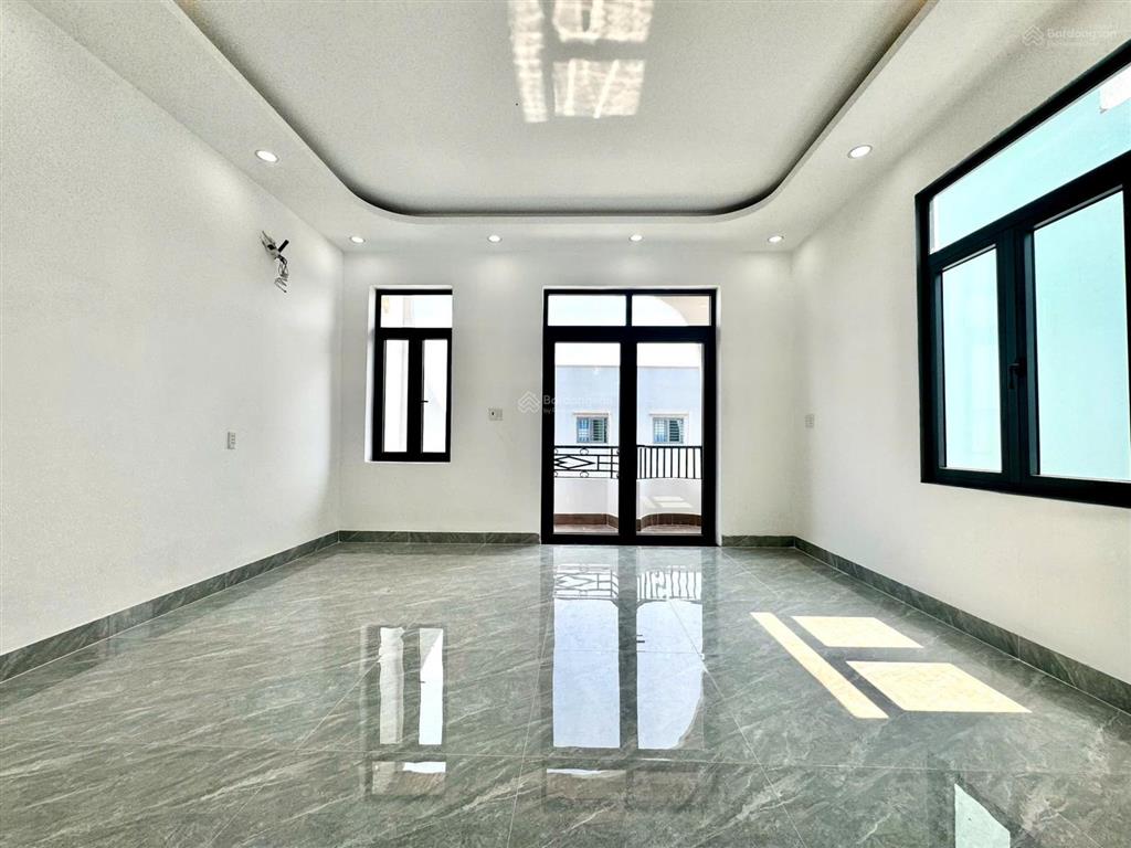 Nhà sân vườn 6x40m ngay chợ long thượng ở như nghỉ dưỡng