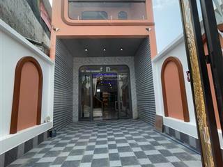 Nhà 1 sẹc lê thị ty  gần ubnd hưng long  giá tốt 2,4 tỷ