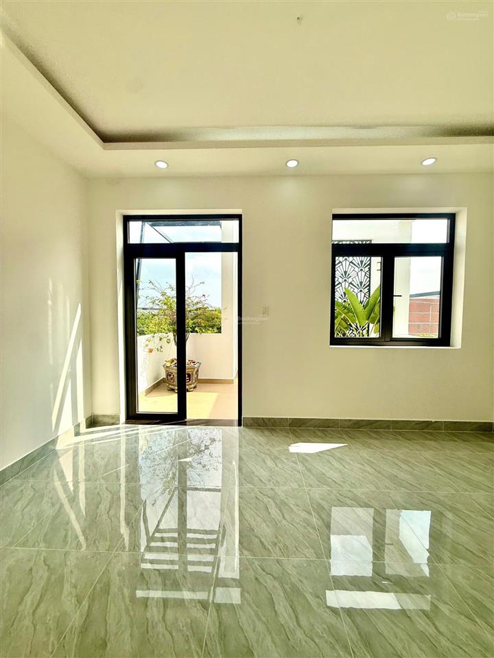 Nhà mới the sol city gần công viên giá rẻ 4,5 tỷ