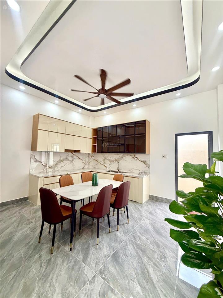 Nhà mới the sol city gần công viên giá rẻ 4,5 tỷ