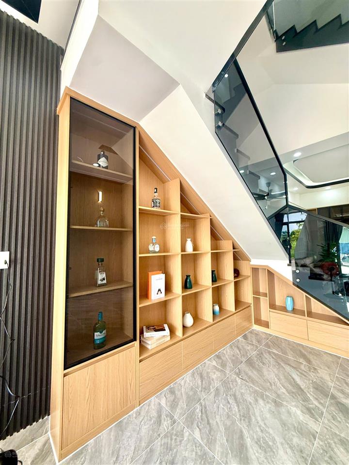 Nhà mới the sol city gần công viên giá rẻ 4,5 tỷ