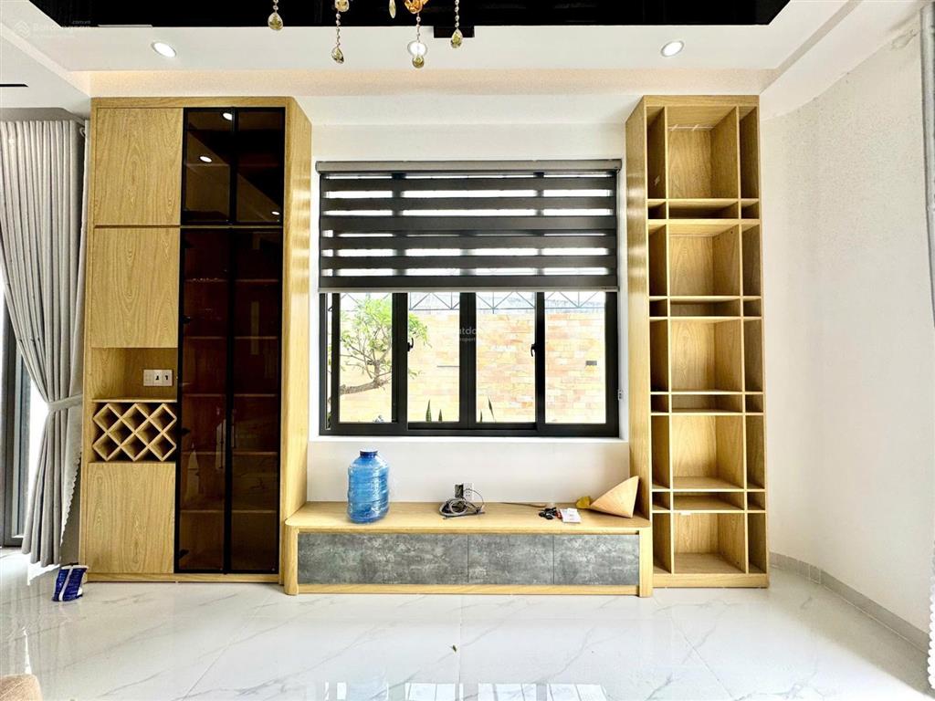 Siêu phẩm nhà phố sân vườn 288m2 gần kcn cầu tràm