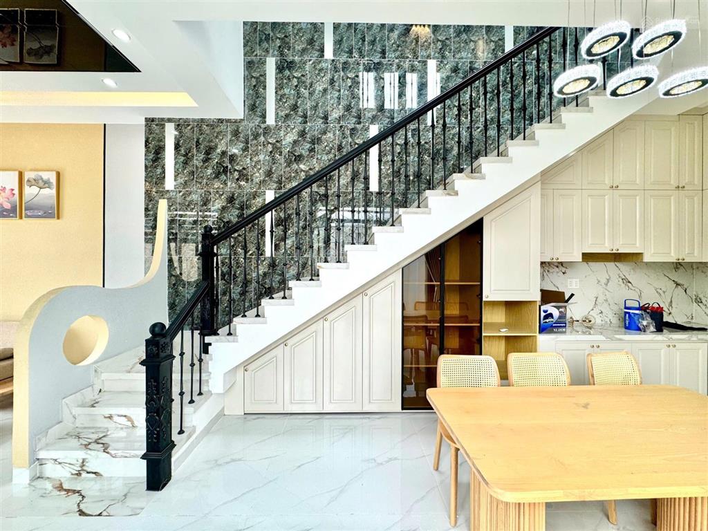 Siêu phẩm nhà phố sân vườn 288m2 gần kcn cầu tràm