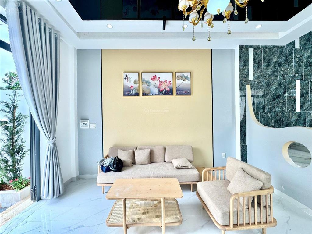 Siêu phẩm nhà phố sân vườn 288m2 gần kcn cầu tràm