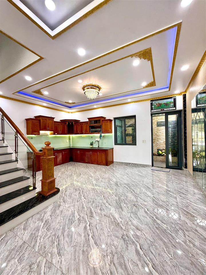 Nhà đẹp giá tốt tại kđt năm sao eco city