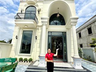 Biệt thự sân vườn 530m²  giá chỉ 6.7 tỷ (còn thương lượng)