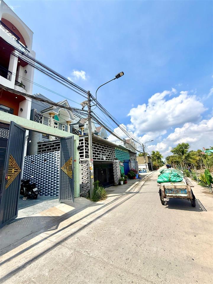 Căn nhà đẹp full nội thất  tân điền, long thượng, cần giuộc, long an