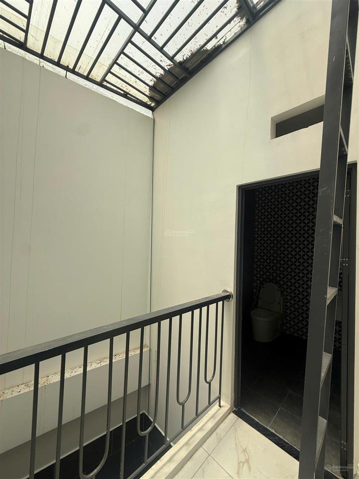 Bán nhà mới tinh 1 trệt 1 lửng mặt tiền đường đan tư kép phước lợi  bến lức