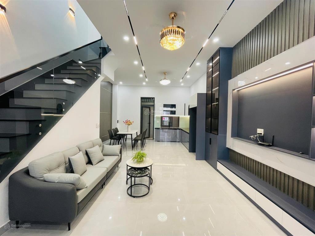 Nhà phố mới khu đô thị the sol city