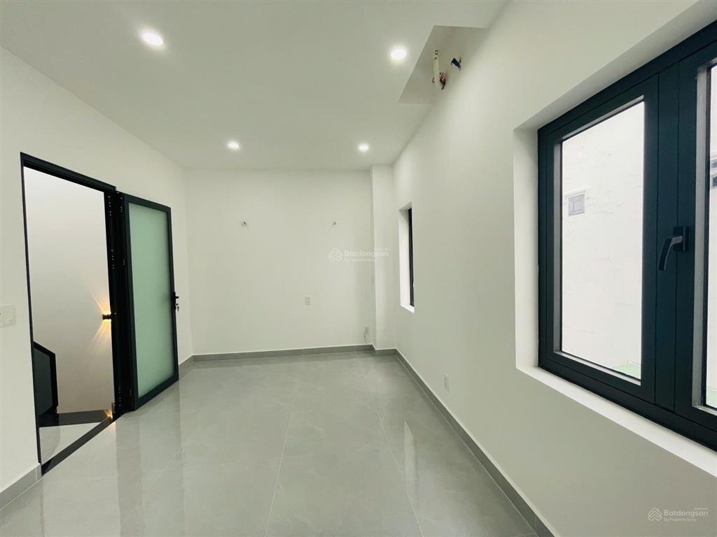 Nhà phố mới khu đô thị the sol city
