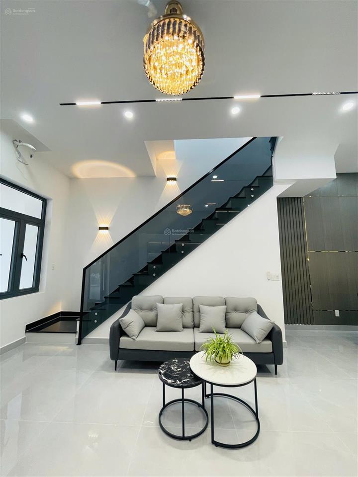 Nhà phố mới khu đô thị the sol city