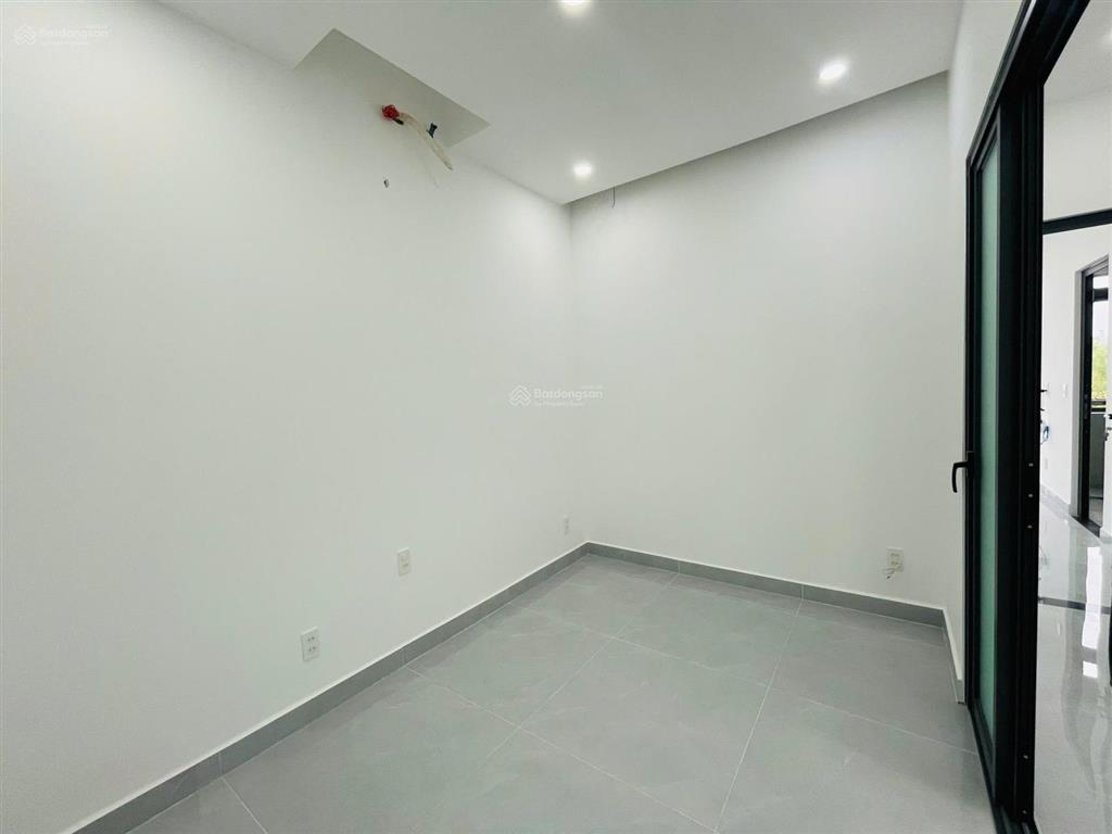 Nhà phố mới khu đô thị the sol city