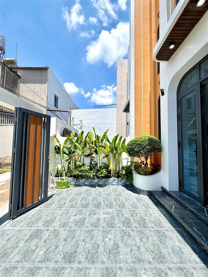 Căn gác lửng đẹp mê gần kcn cầu tràm  long trạch, cần đước, long an