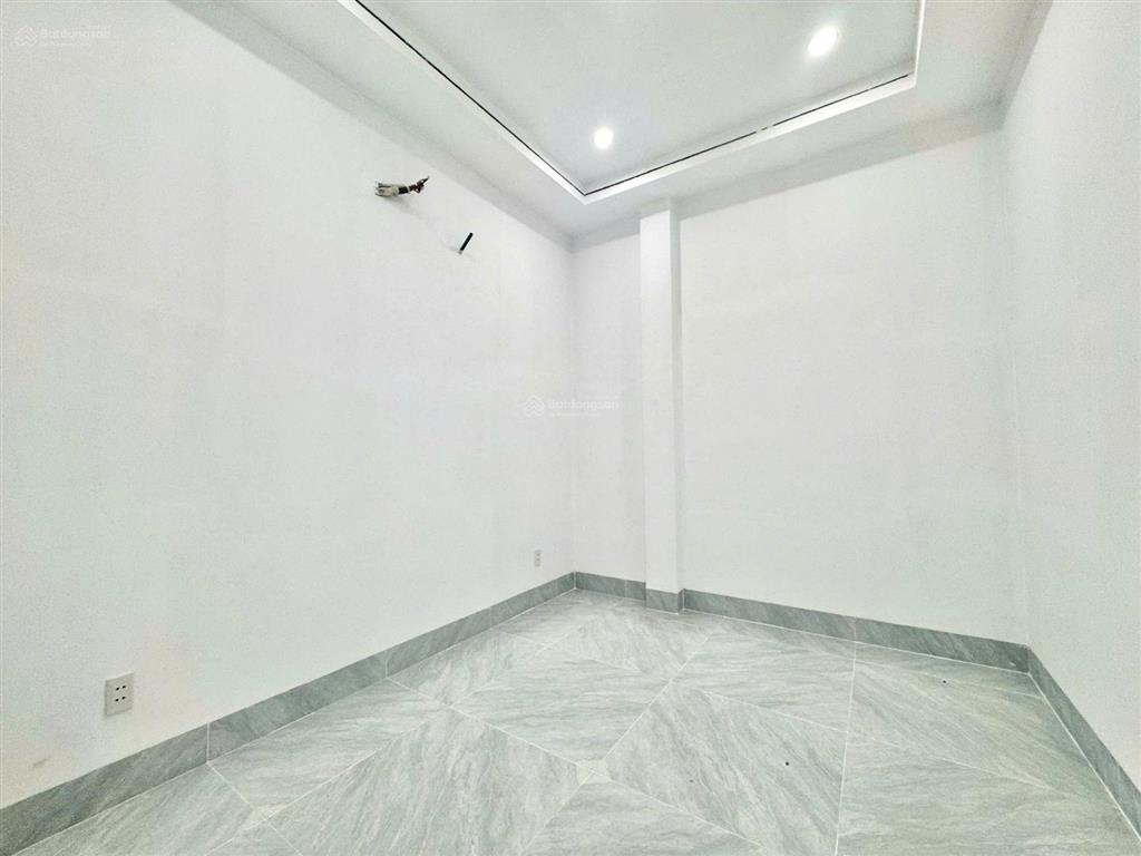 Căn gác lửng đẹp mê gần kcn cầu tràm  long trạch, cần đước, long an