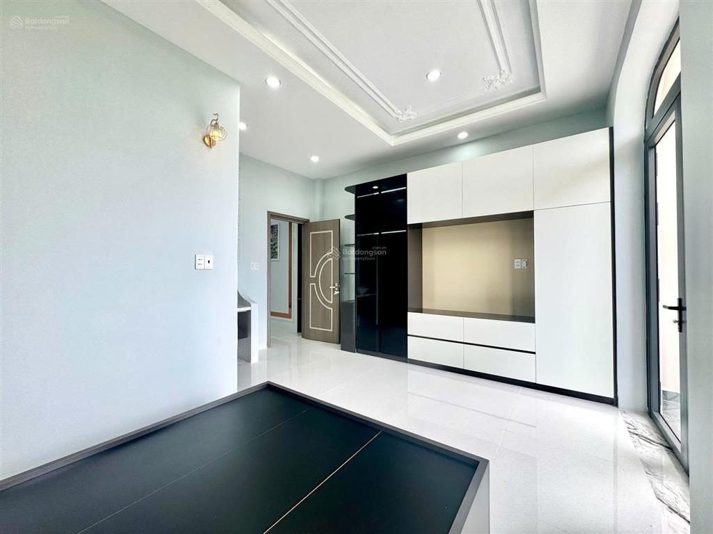 Nhà phố the sol city đường n9. dt 80m2