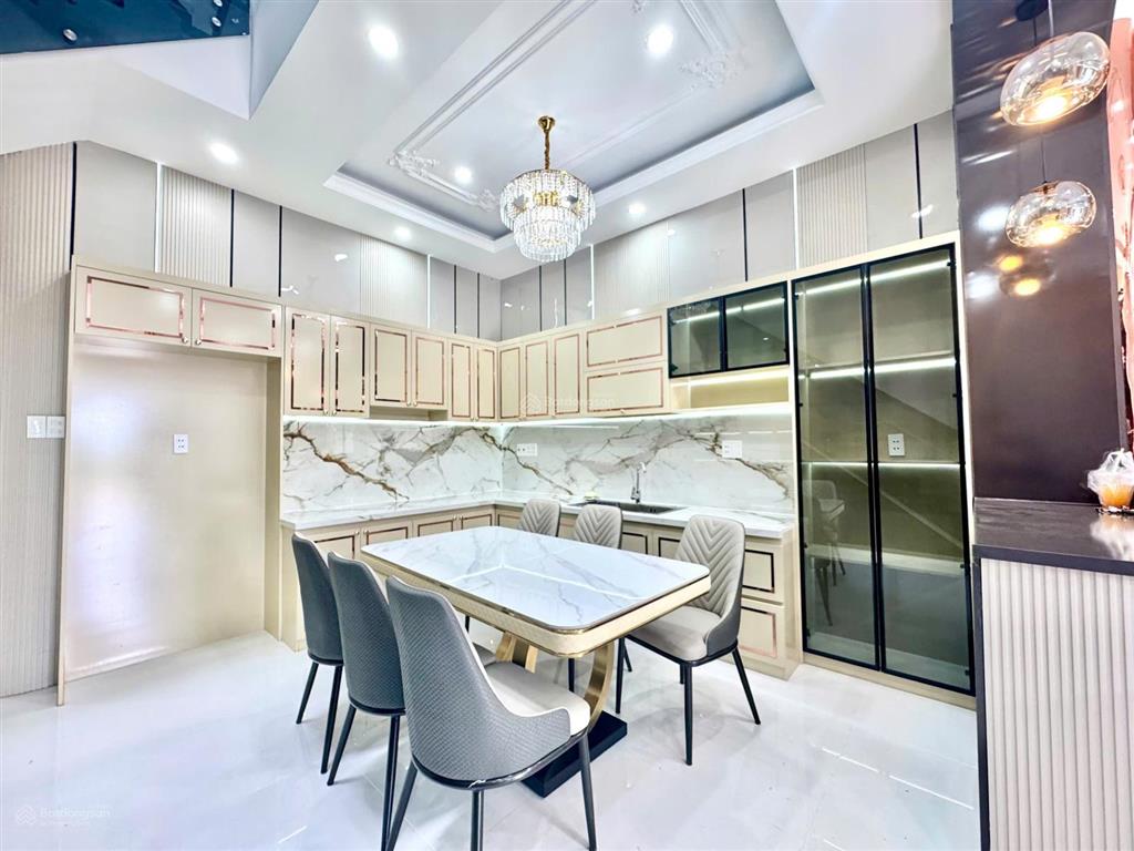 Nhà phố the sol city đường n9. dt 80m2