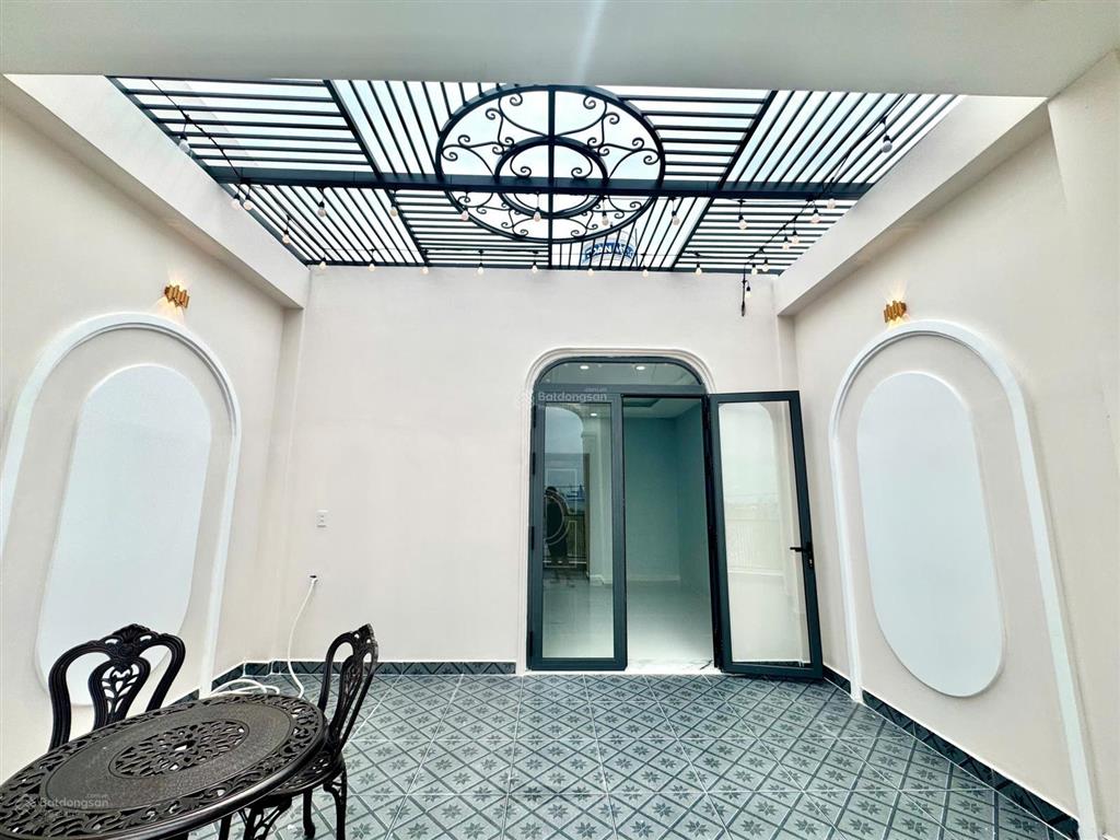 Nhà phố the sol city đường n9. dt 80m2